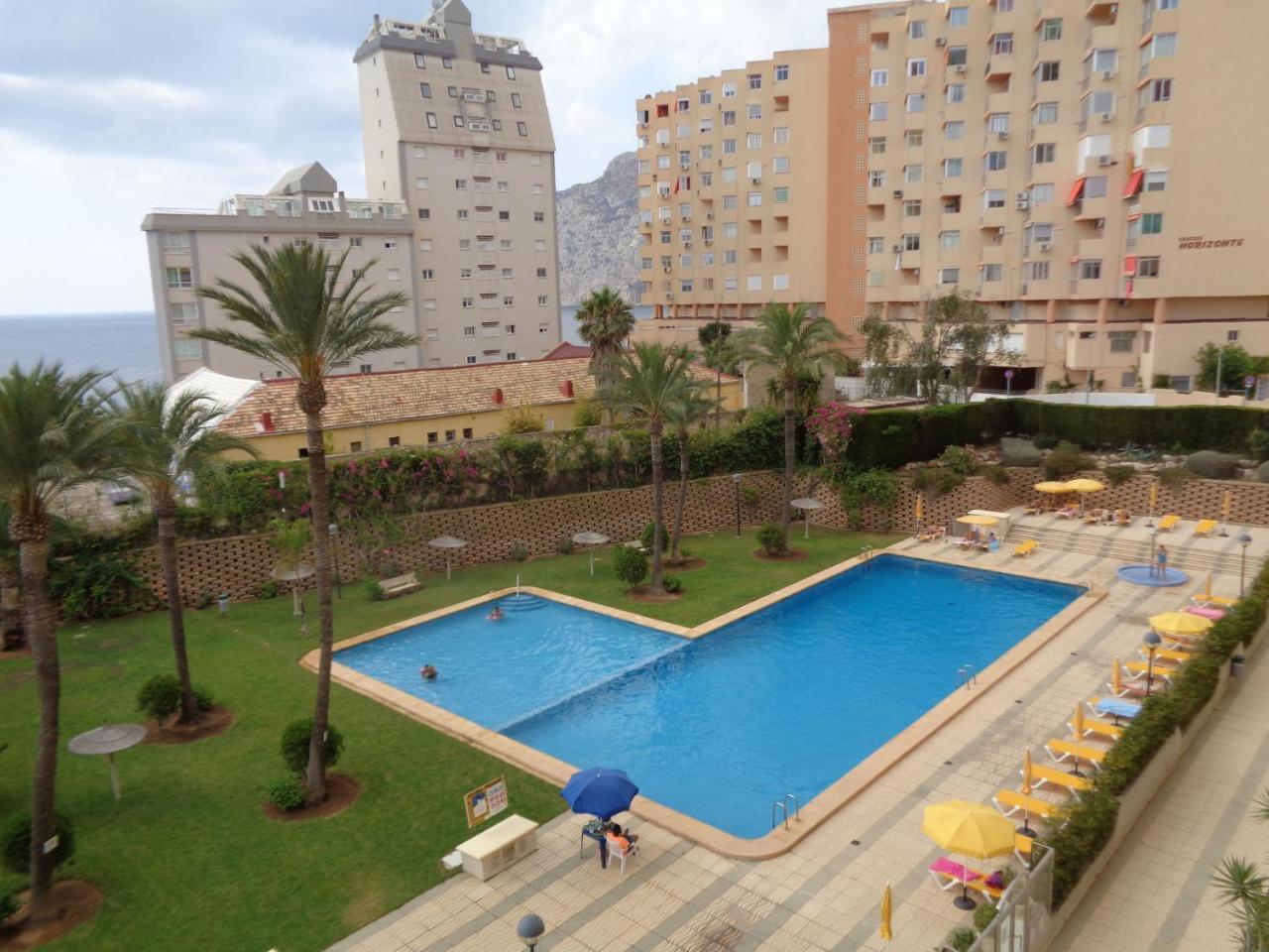 Edificio Calpplace Exterior foto